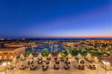 24/7 guest servicing, luxury amenities, internet access Cleopatra Luxury Resort - Makadi Bay | Arabia Weddings