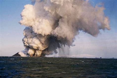 Surtsey The Birth Of The Modern World Volcanocafe