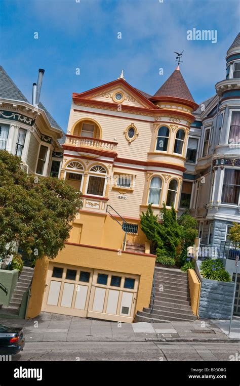 San Francisco Victorian House Hi Res Stock Photography And Images Alamy