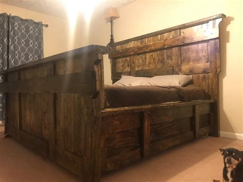 Farmhouse Style Bed Frame Queen Pin On Life On Summerlin Blog