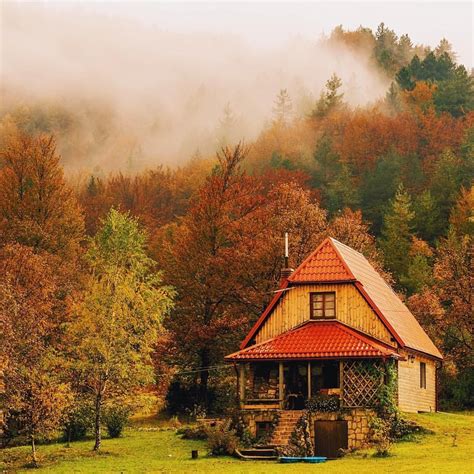 🍂witchy Autumns🌙 Beautiful Landscapes Scenery Cabin