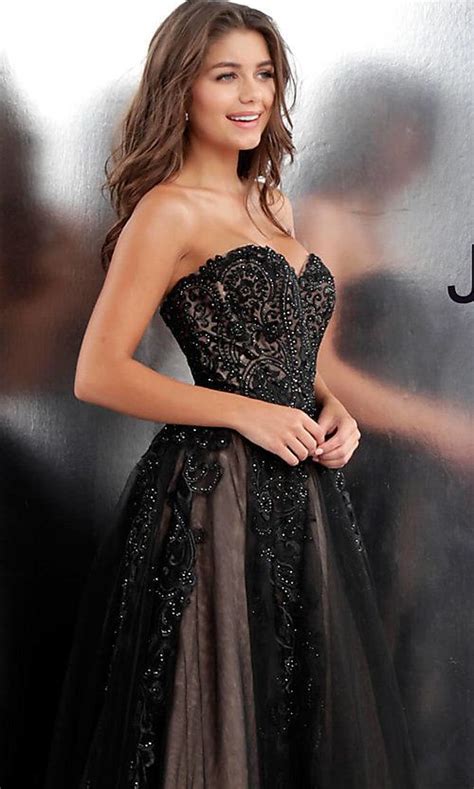 Embroidered Ball Gown Style Designer Prom Dress Corset Dress Prom Ball Gowns Beautiful Prom