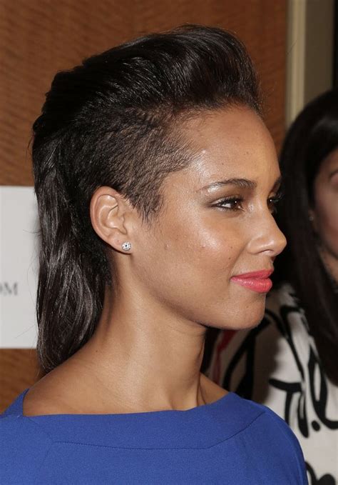 Alicia Keys Most Head Turning Hairstyles Of All Time Huffpost
