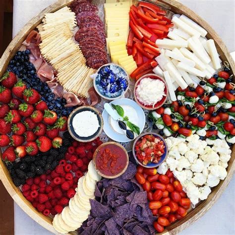 10 Awesome Charcuterie Board Ideas For Memorial Day