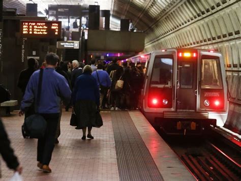 Update Victim Identified In Fatal Stabbing On Metrorail Platform