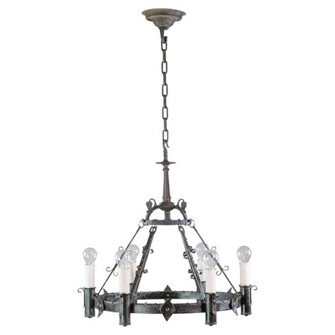 1910s Arts And Crafts Hammered And Pinned Wrought Iron Floor Lamp With