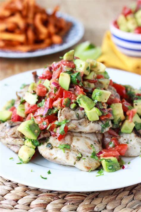 Add the avocado, tomato, red onion, lime juice and garlic powder in a medium bowl. 30 Minute Cilantro-Lime Chicken with Avocado Salsa ...