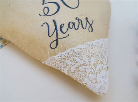 Silk Anniversary Heart By Tuppenny House Designs