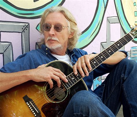 After the band broke up in september of 1975, playing for the last time at buenos aires' luna park, nito mestre recorded porsuigieco, later forming a. CMTV - Biografía de Nito Mestre