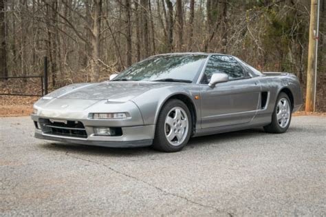 A 'gentleman's agreement' between japanese makers to limit power outputs in the nineties meant the nsx's engine was quoted at 276bhp. 1990 Honda NSX "RHD low mileage" for sale: photos ...