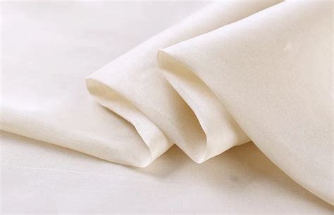 Plain Dyed Silk Linen Blend Fabric 40 Silk 60 Linen For Dress Women