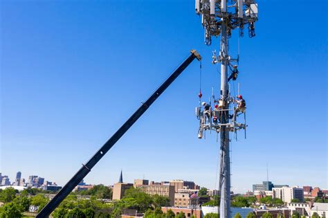 Cellnex adquiere las 3.150 torres de telecomunicaciones de T-Mobile en