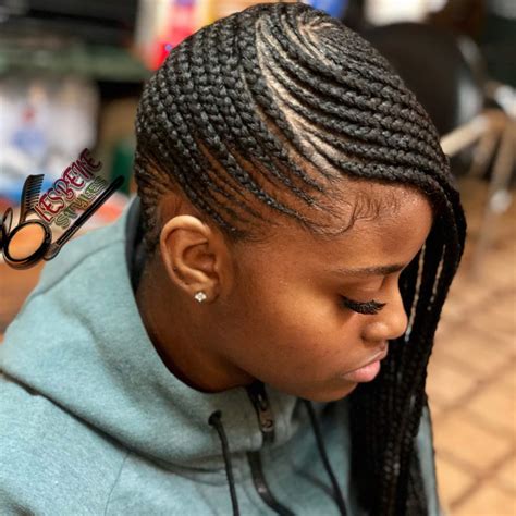 So braids keep the hair stretched so that it can grow without any problems and issues. 23 Amazing Prom Hairstyles For Black Girls And Young Women