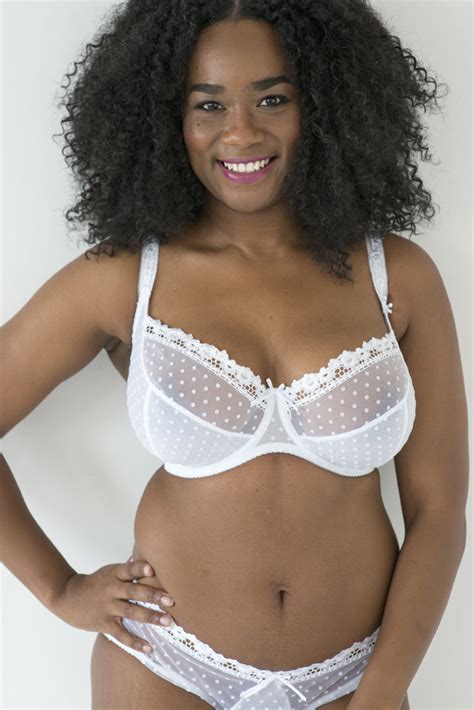 Star In A Bra 2016 Plus Size Beauties Strip Off To Become New Face And