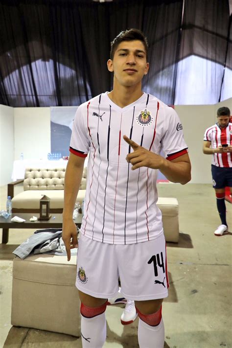 Chivas 2018 19 Home And Away Kits Released Footy Headlines
