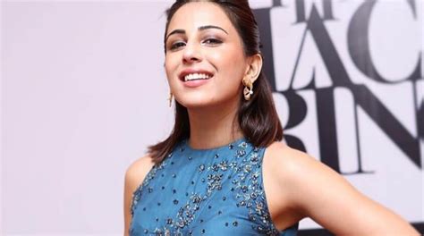 Bold Pictures Of Ushna Shah That Prove Shes The Sexiest Of Them All
