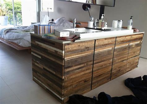 Is a reclaimed wood bathroom vanity safe? 30 Examples Of The Perfect Reclaimed Wood Vanity