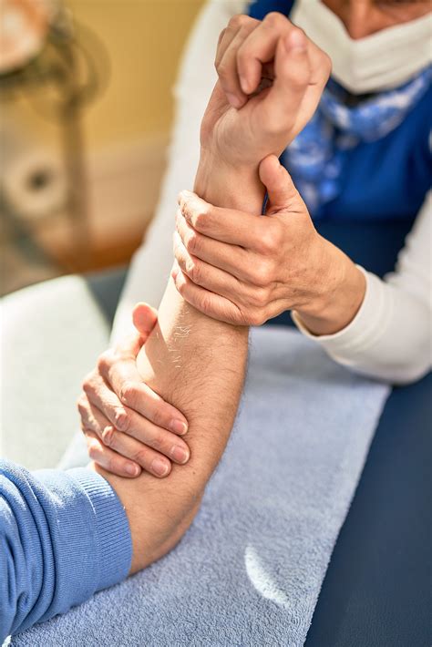 Manuelle Therapie - Physiotherapie Min Boyé in Baden-Baden