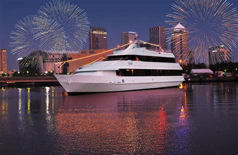 A Great Cruise For 4th Of July Best Vacations Yacht Honeymoon Destinations