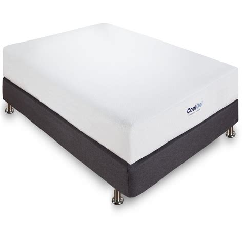 Zinus deluxe short queen memory foam for rv mattress our first product, the zinus deluxe short queen memory foam for rv mattress, comes from a manufacturer that you'll see on this list multiple times, zinus. The 10 Best RV Mattresses Short Queen To Buy in 2020