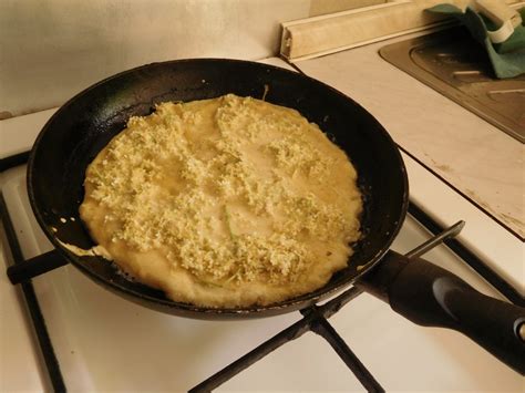 Super omleta z bezgom - OblizniPrste.si