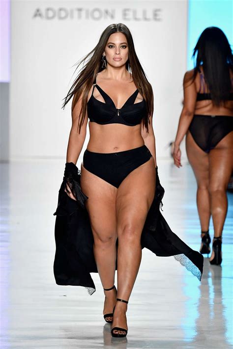 Facebook Reverses Decision To Ban Ad Featuring Plus Size Model Tess