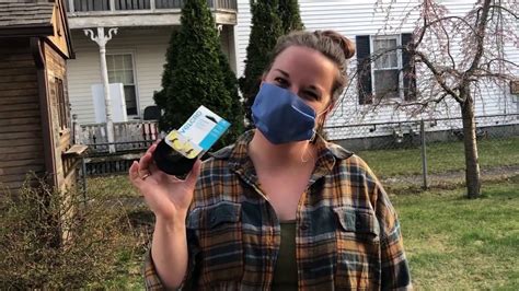 Since face masks are in short supply and people need something to do during the global shutdown, they have now resorted to making their own facemasks. How to Make a Disposable Face Mask More Comfortable with ...