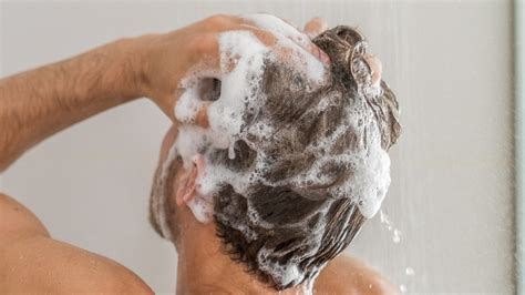 The Right Way To Take A Shower According To Science