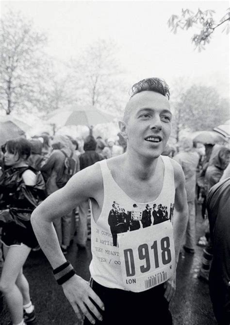 I first met joe strummer in 1998, just after i'd graduated from college in boston. Pin by Mark Garner on Joe strummer | Joe strummer, The ...
