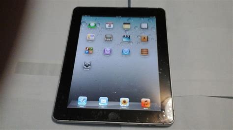 Apple Ipad 1st Generation 64gb Wi Fi 3g Atandt 97in Black Used