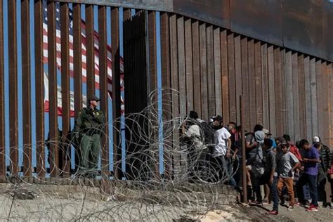 México Evalúa Resguardar A Los Centroamericanos Varados En La Frontera