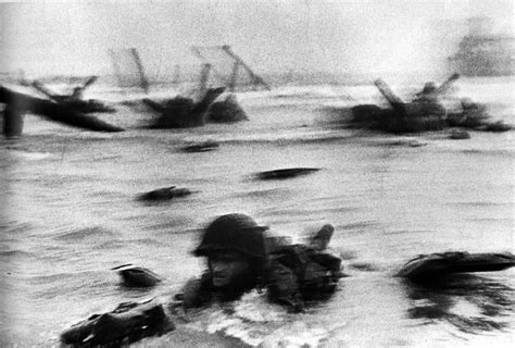 Photos Du Débarquement En Normandie Le 6 Juin 1944 Par Robert Capa Robert Capa War