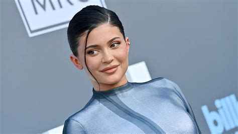 Kylie Jenner Shares A Sneak Peek Of Son And Daughter Stormi Local News Today