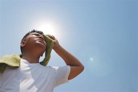 As you can see, the hot weather is coming boy, this hot weather is making you lightheaded Report warns New Zealanders over hot weather risk ...
