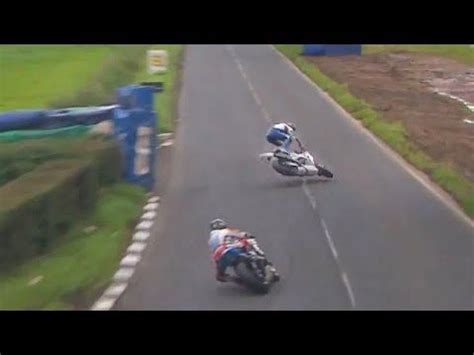 The 2019 superbike top three race result mirrors that of last years, with peter hickman's and dean harrison's fierce rivalry. GUY . MARTIN . CRASH . 2015 . ♣ . Ulster GP - Belfast - N ...