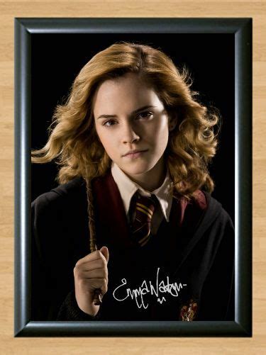 Эмма шарлотта дюэрр уотсон (emma charlotte duerre watson). Hermione Granger Harry Potter Emma Watson Signed Autographed A4 Print Photo dvd | eBay