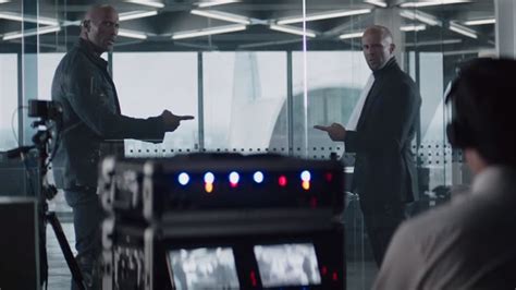 Disfruta de esta película completa, también conocida por los títulos: Liberan el tráiler de "Rápidos y Furiosos: Hobbs & Shaw ...