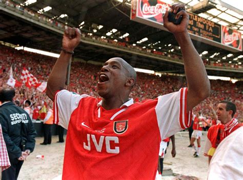 On This Day Arsenal Sign Ian Wright From Crystal Palace For £25