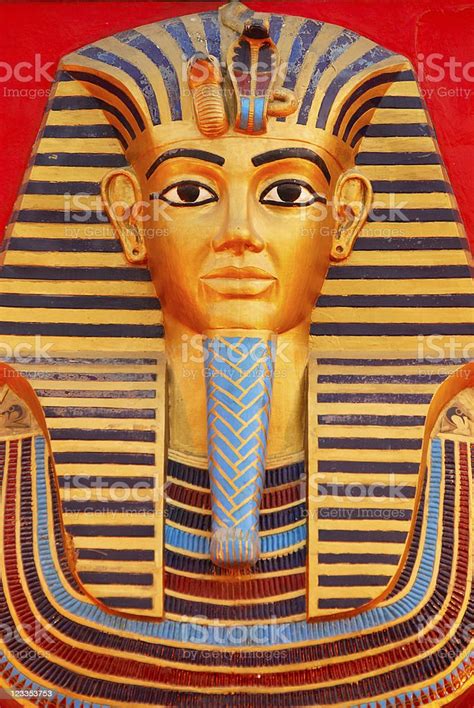 Death Mask Of Tutankhamun Stock Photo - Download Image Now - iStock