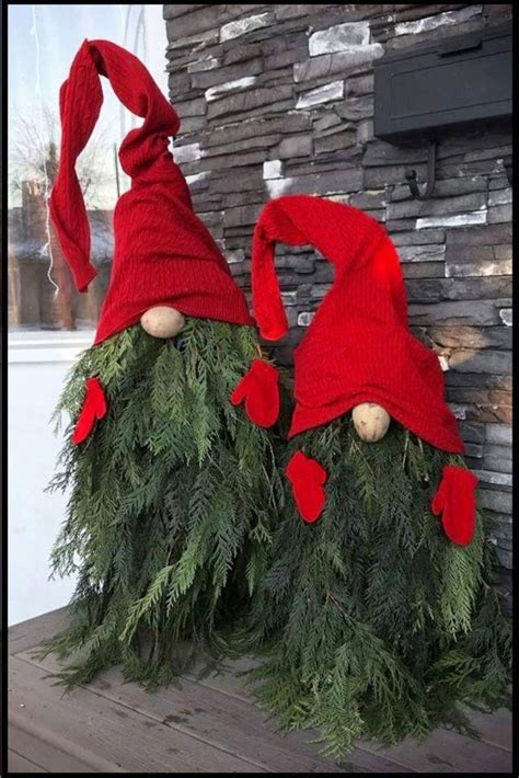 Easy diy christmas decorations outdoor. DIY Gnomes Christmas Decorations for Outdoors or Porch ...