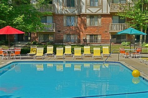 Woodland Place Apartments 76 Reviews Midland Mi Apartments For