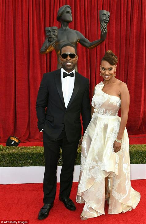 Sterling kelby brown (born april 5, 1976) is an american actor. SAG Awards 2017: Sterling K Brown puckers up to wife ...