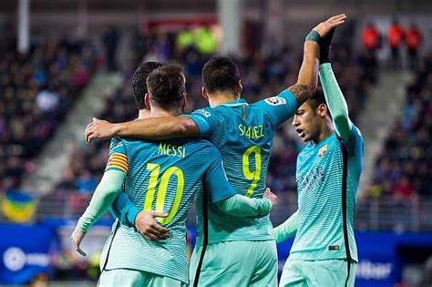 El equipo azulgrana confirma su tercera posición en. Twitter reacts to Barcelona's incredible 4-0 victory ...