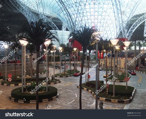 The ferrari world amusement park is located just outside of abu dhabi, just a short 1,5 hour away from the center of dubai. Abu Dhabi, Uae - Dec 22: Inside Ferrari World At Yas ...
