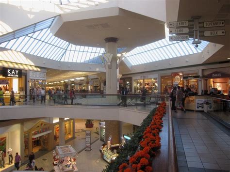 Captain's galley seafood restaurant was started in 1981 by three greek brothers; Sky City: Retail History: Valley Hills Mall: Hickory, NC