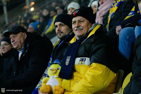 Arka Gdynia S S A Oficjalny Serwis Internetowy Zdjęcie