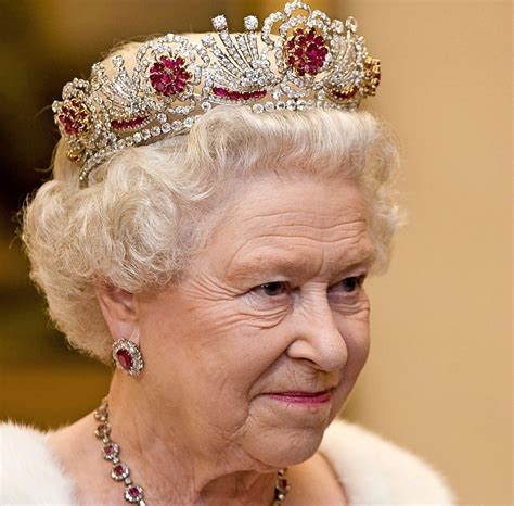 Kraljica Elizabeta Ii Praznuje 95 Rojstni Dan Foto Sta