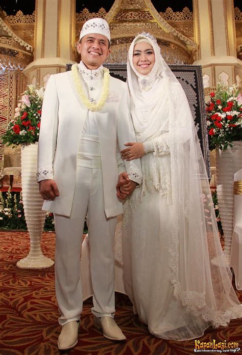 Model Baju Pengantin Syari Modern Model Busana Muslimah Wedding Dress Muslimah Wedding
