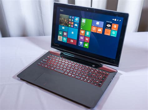 First Look Lenovo Ideapad Y700 Gaming Notebook Preview