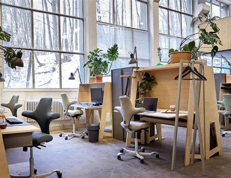 Creating A Hybrid Workspace That Makes Your Employees Feel Like They Belong